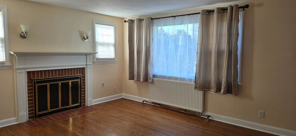 Building Photo - 92 Flagler St