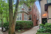 Building Photo - 2031 W Greenleaf Ave