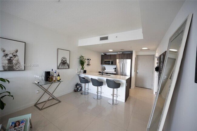 Building Photo - 488 NE 18th St