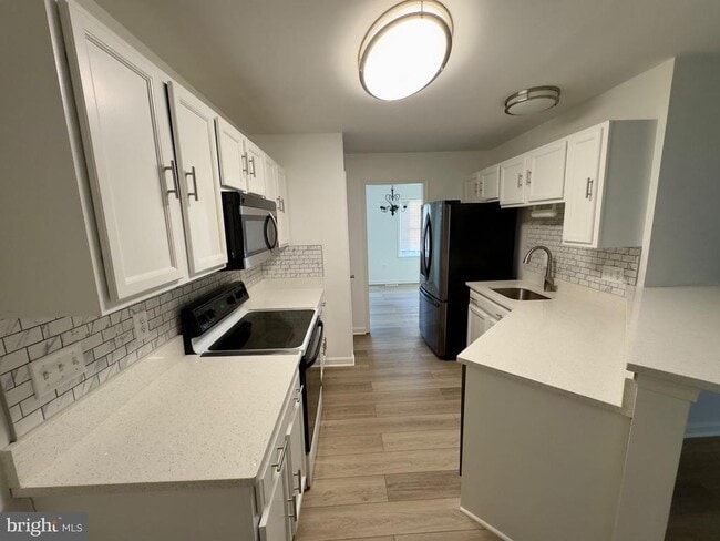 Building Photo - 9519 Dabney Ct