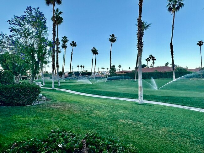 Building Photo - 134 Las Lomas Ave