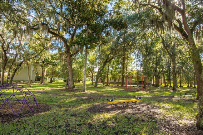 Building Photo - 1005 Bella Vista Blvd