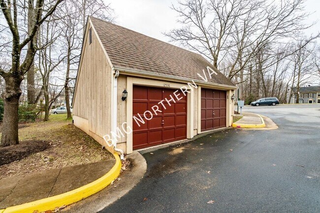 Building Photo - 12536 Flatwood Cir