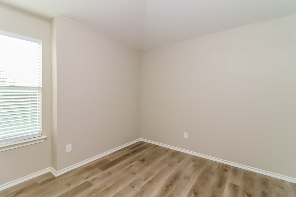 Building Photo - 2105 Pacino Dr