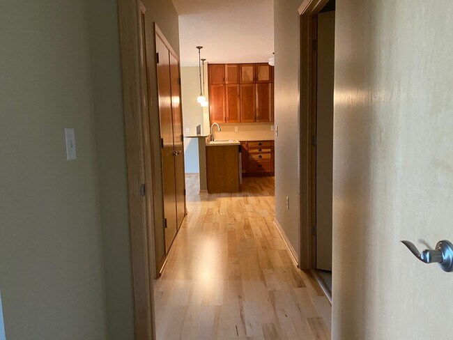 Hallway - 3251 Louisiana Ave S