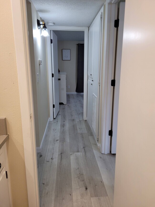 Building Photo - 1516 7th St NW