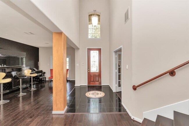 Building Photo - 6915 Moreleigh Branch Dr