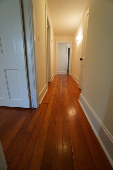 Hallway on 2nd floor - 224 E Benton Ave