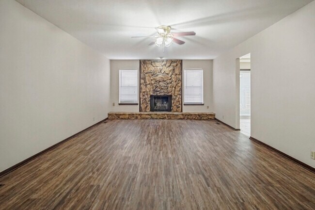 Building Photo - 3617 Wynn Cir
