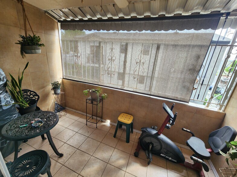 Building Photo - 6904 Radford Ave