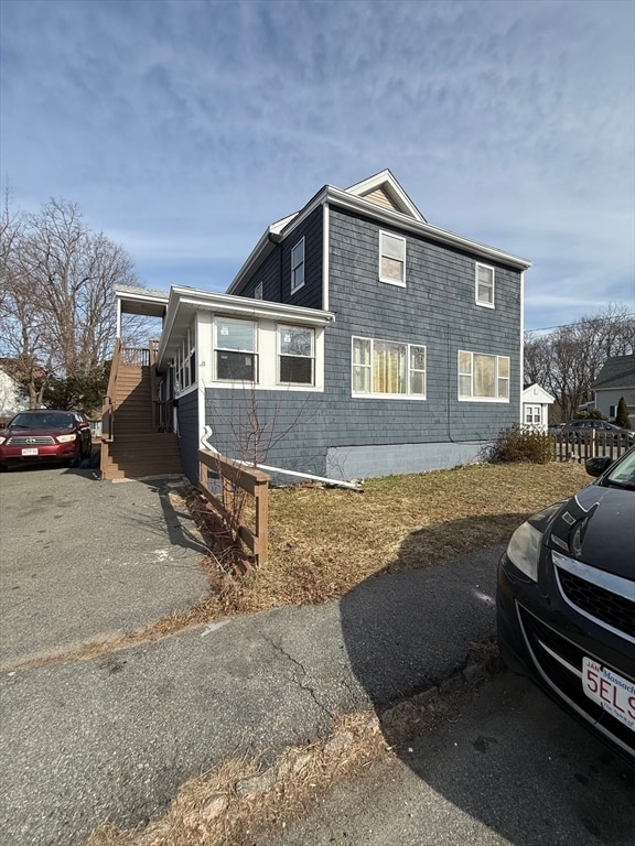 Building Photo - 34 Garfield St