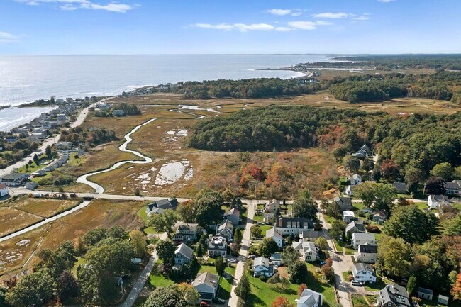 Building Photo - 16 Oceanview Ave