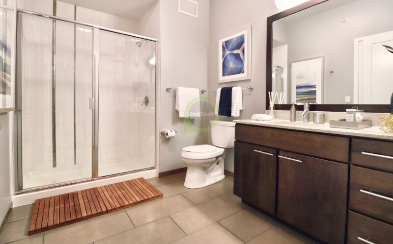 Building Photo - 473 W Huron St