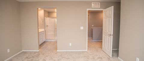 Building Photo - 9 Alamere Falls Dr