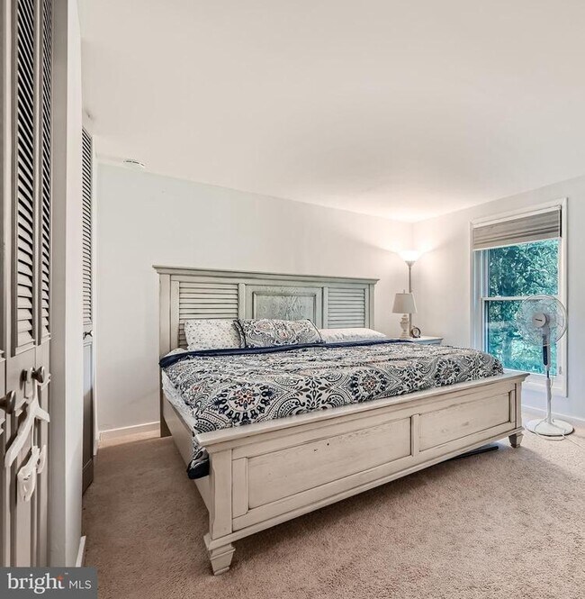 Building Photo - 6210 Hidden Clearing