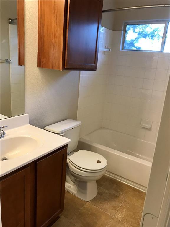 Building Photo - 13609 Pine Warbler Dr