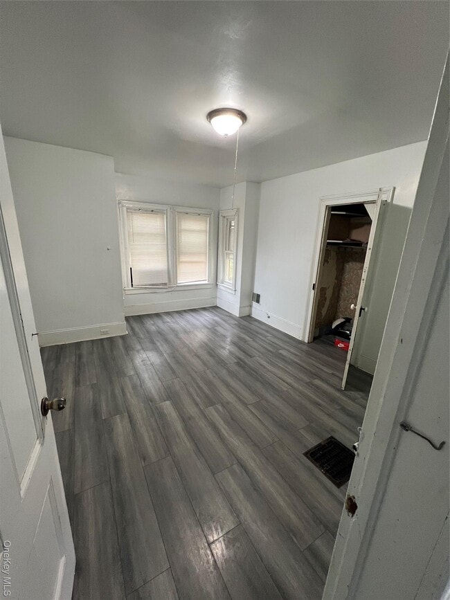 Building Photo - 49 Orange St