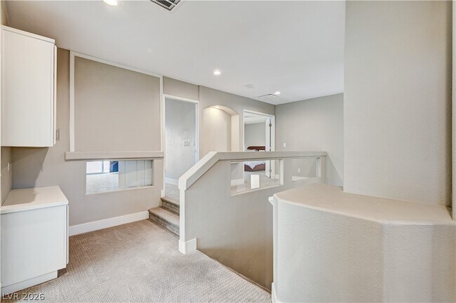 Building Photo - 9748 Cathedral Stairs Ct