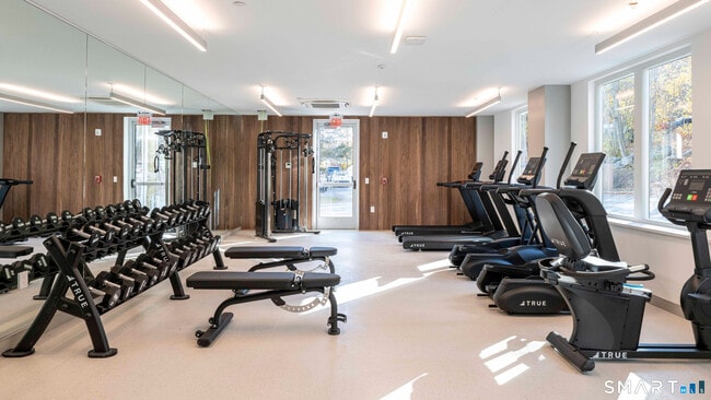 Building Photo - 22 Hubbard Rd