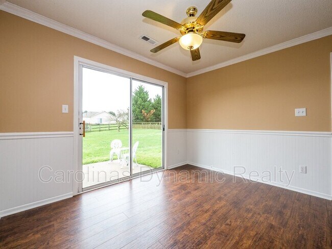 Building Photo - 905 Milkfarm Ct
