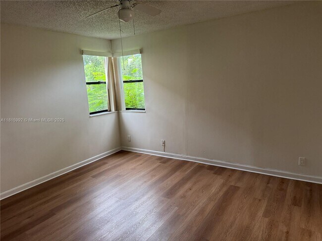 Building Photo - 5661 Riverside Dr