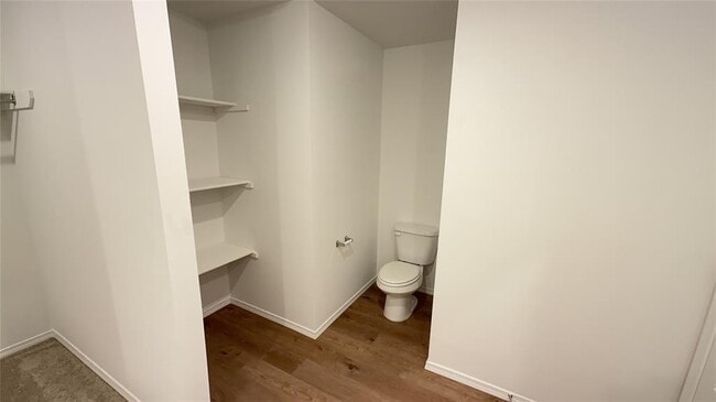 Building Photo - 21097 River Mist Dr