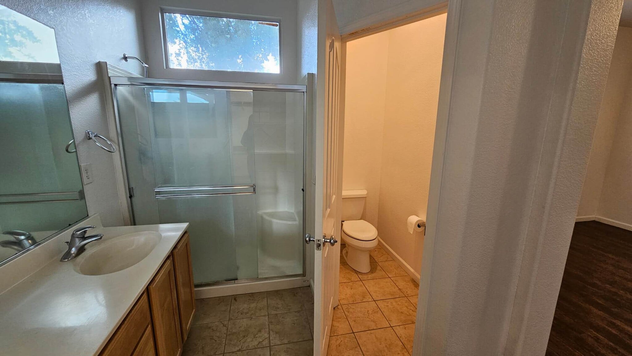 Building Photo - 9641 Darley Way