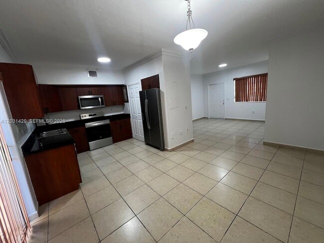 Building Photo - 7281 NW 174th Terrace