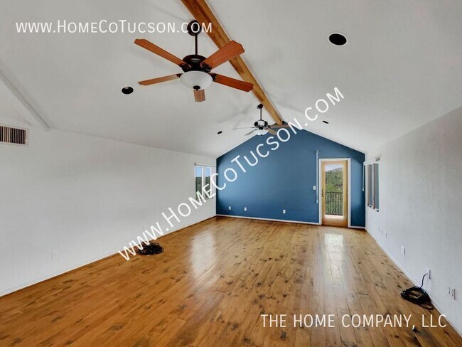 Building Photo - 12235 E Horsehead Rd