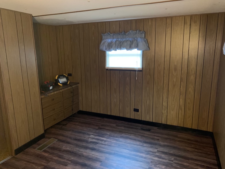 Building Photo - 2026 Cherokee St