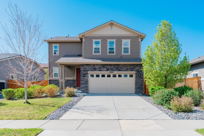 Building Photo - Newer Build 3 Bedroom Home In a Beautiful Neighborhood!