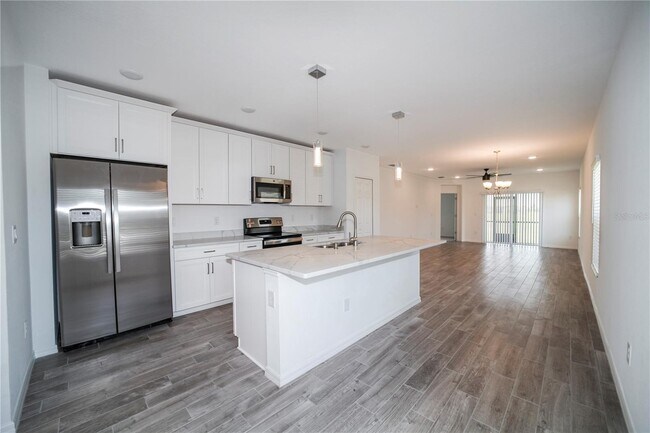 Building Photo - 16801 Celebration Dr