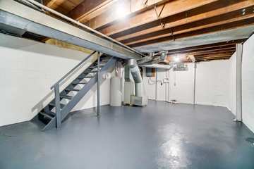 Building Photo - 225 S Rosedale Ave