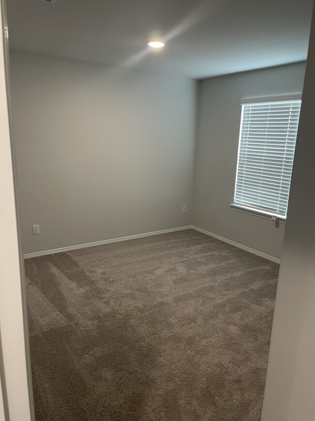 Building Photo - 5810 Fresh View Ct