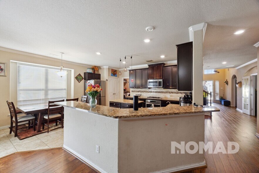 Building Photo - 11813 Hamptonbrook Dr