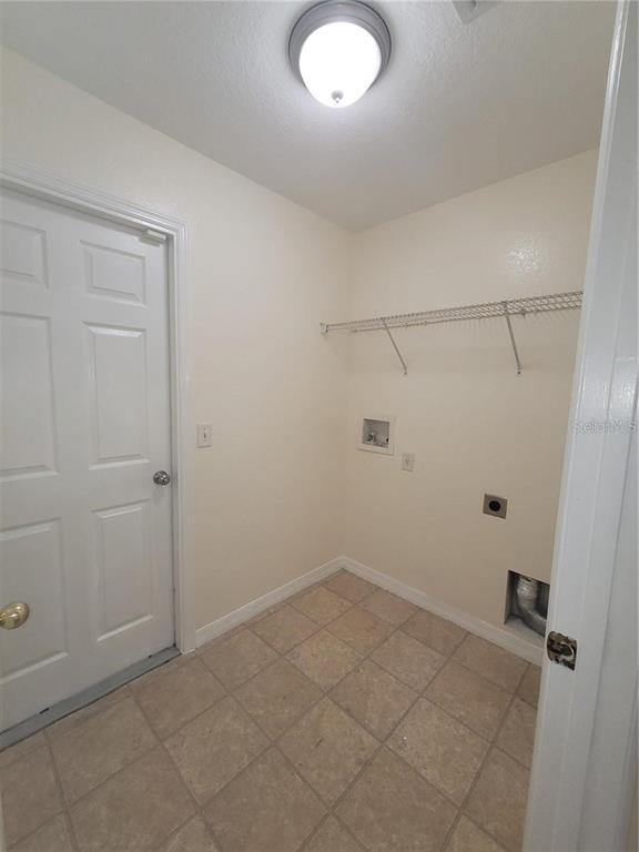 Building Photo - 8221 SW 135th Loop