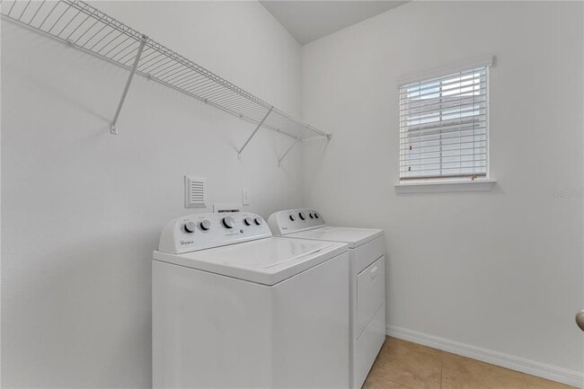 Building Photo - 8320 Bryce Canyon Ave