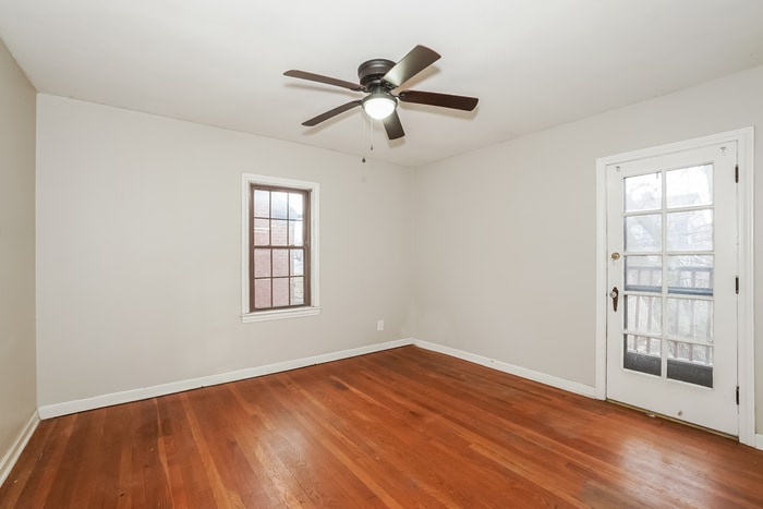 Building Photo - 3719 Rolliston Rd