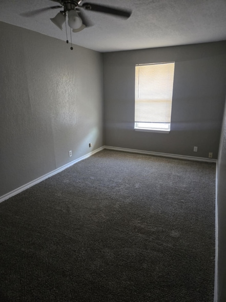 Building Photo - 1014 Ware Blvd