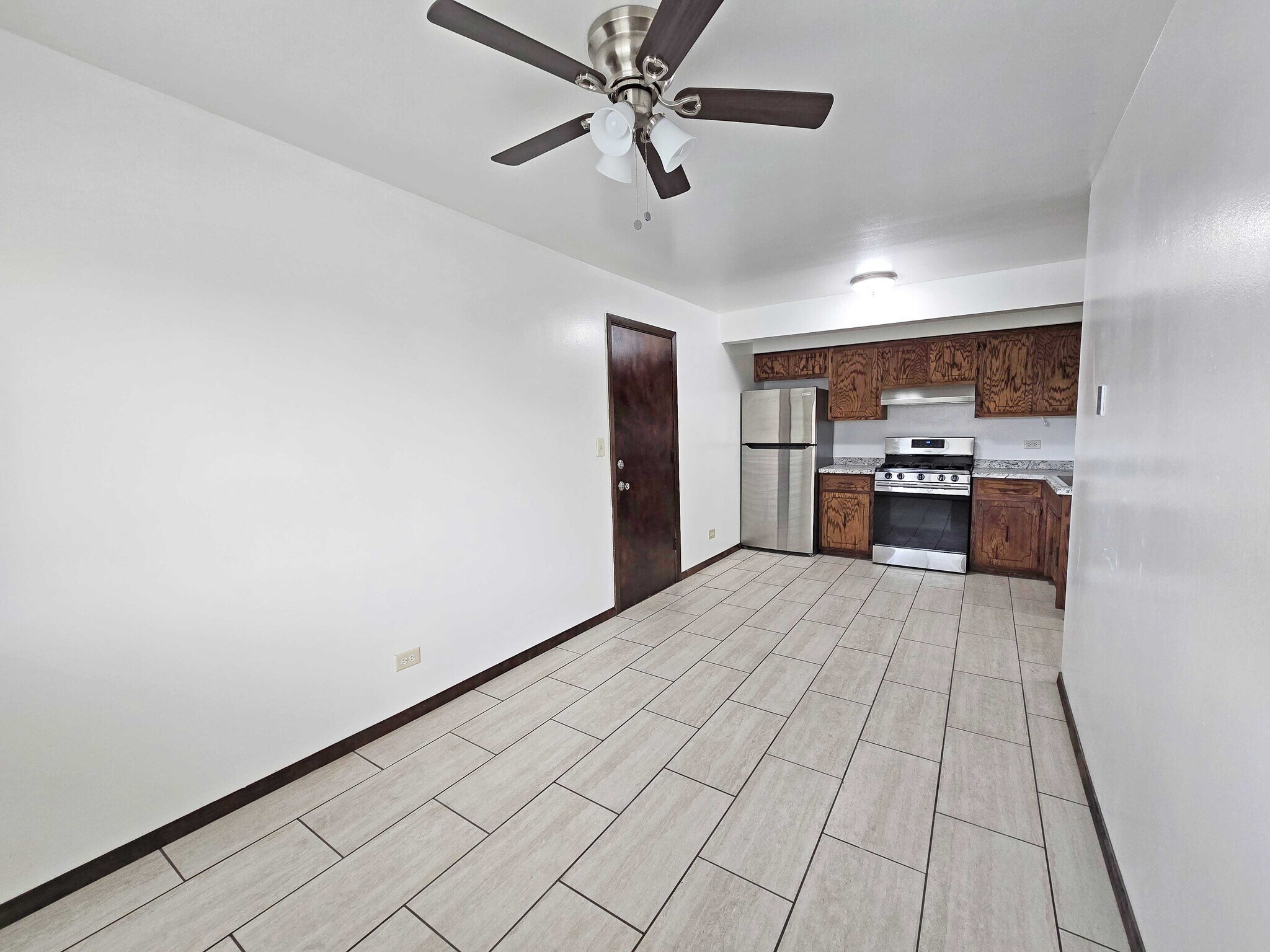 Building Photo - 2 Paxos Dr