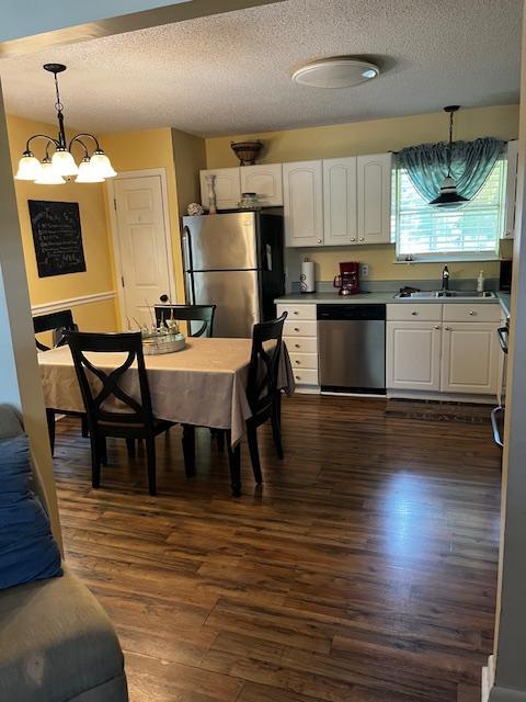 Building Photo - 20066 William St