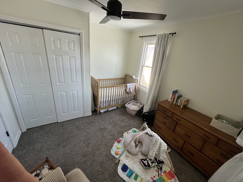 Building Photo - 3523 Valley St