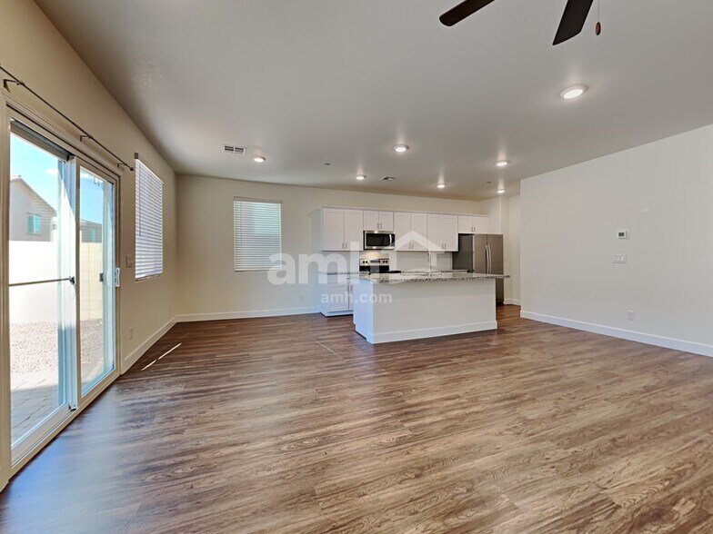 Building Photo - 72 Cabaletta Ln