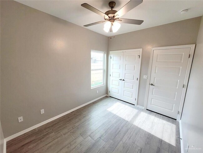 Building Photo - 2109 Stauffers St