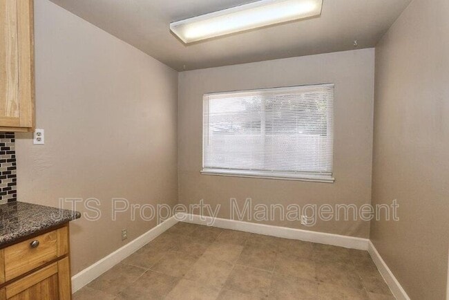 Building Photo - 2310 Kenworthy Way