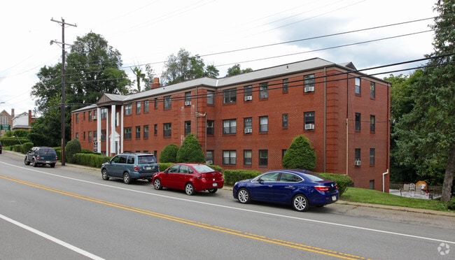 Building Photo - Perry Highway Apartments