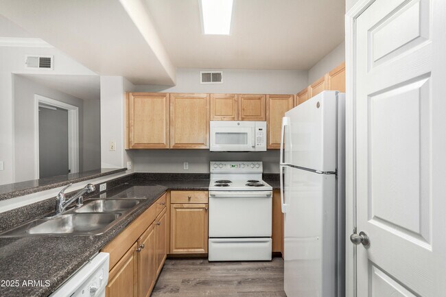 Building Photo - 19777 N 76th St