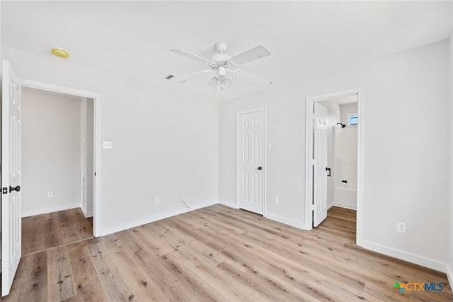 Building Photo - 107 Cedargrove