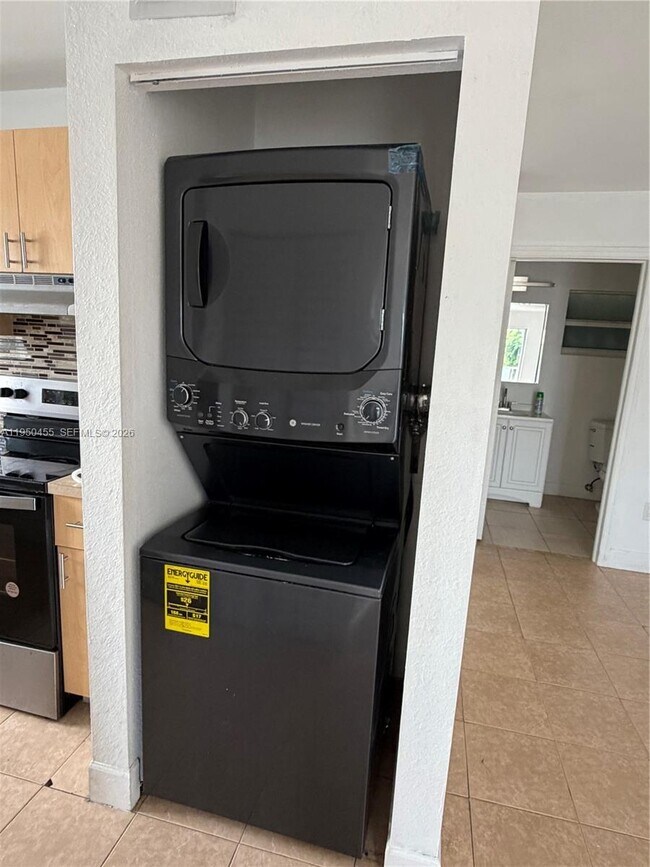 Building Photo - 22250 SW 117th Ave