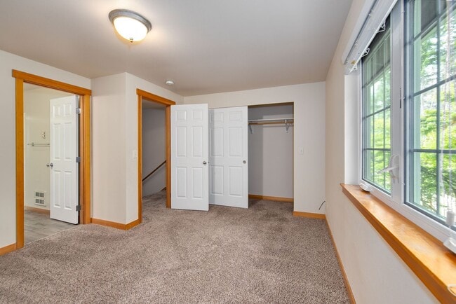 Building Photo - 1364 Stonecress Ln